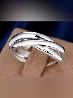 .925 Sterling Silver Polished Silver Twisted Band Ring - Women Jewelry